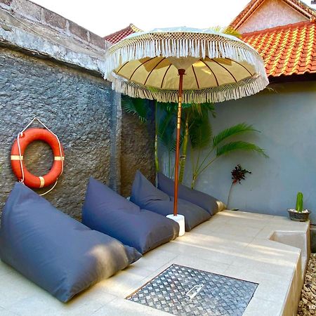 Tropical Garden Inn Batununggul Ngoại thất bức ảnh