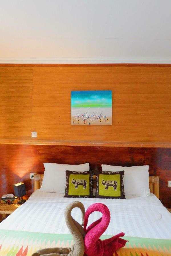 Tropical Garden Inn Batununggul Ngoại thất bức ảnh